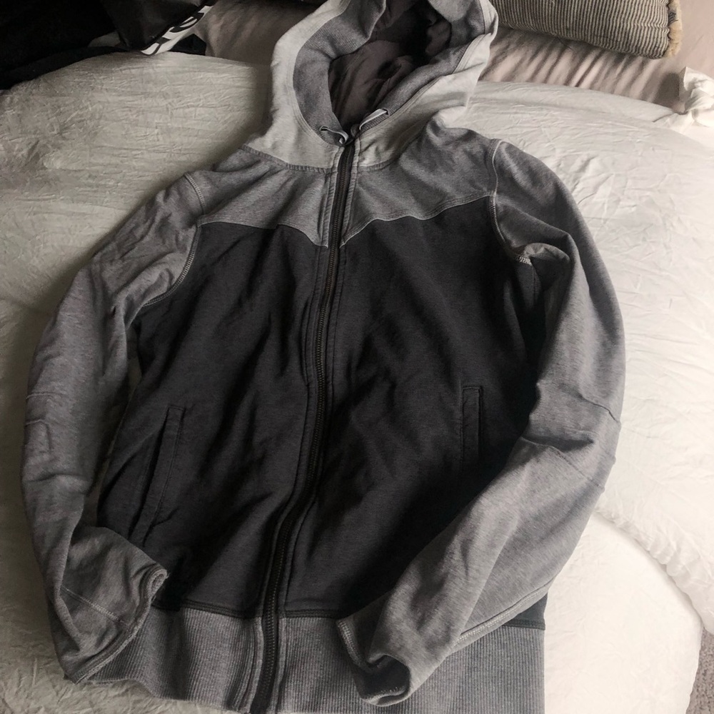 lululemon jacket - Picture 2 of 7